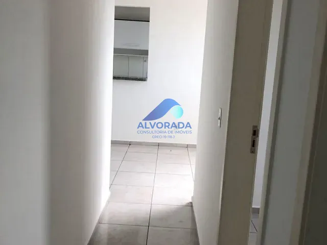 Apartamento 2 quartos e 1 banheiro, à venda, no bairro Conjunto Residencial Trinta e Um de Março em São José dos Campos