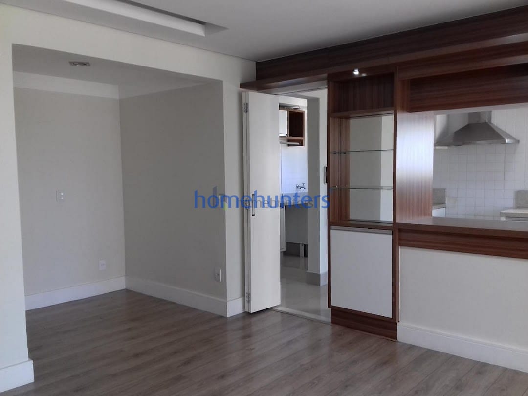 Apartamento à venda com 3 quartos, 132m² - Foto 32