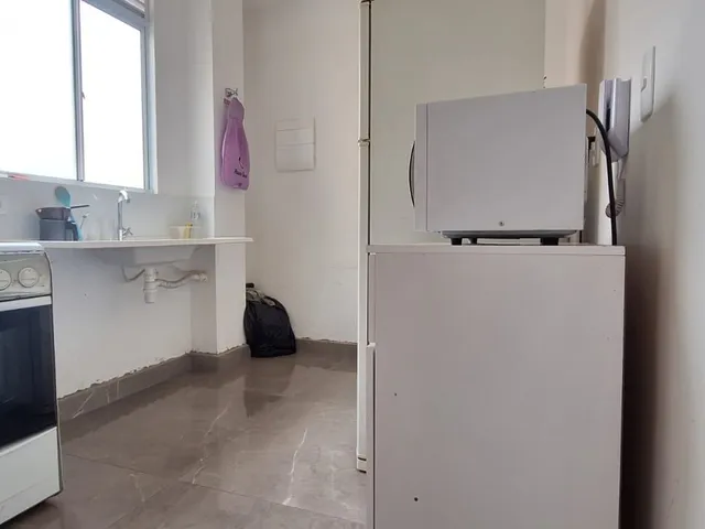 Apartamento 2 quartos e 1 banheiro, para alugar, no bairro Cidade Industrial 2 em Londrina