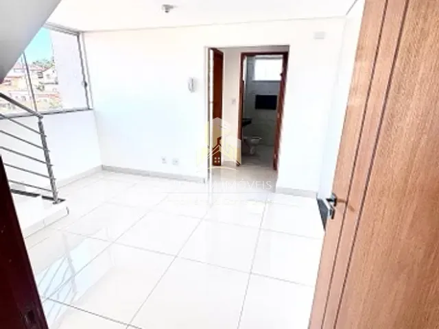 Cobertura / Penthouse com 100m² 2 quartos e 2 banheiros, à venda, no bairro Santa Mônica em Belo Horizonte