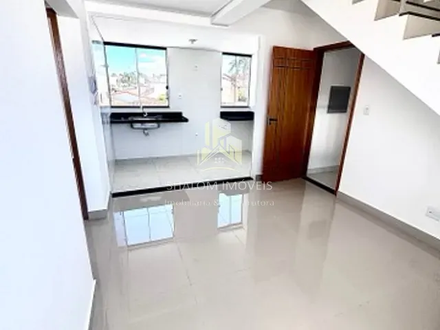 Cobertura / Penthouse com 100m² 2 quartos e 2 banheiros, à venda, no bairro Santa Mônica em Belo Horizonte