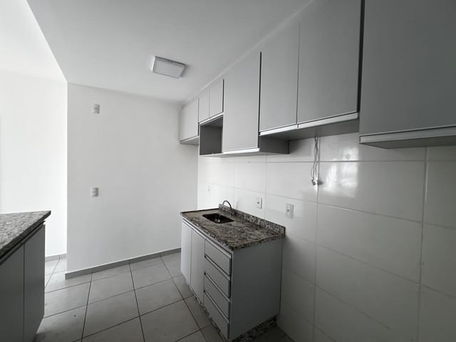 Apartamento 2 quartos e 1 banheiro, para alugar, no bairro São João em Pouso Alegre