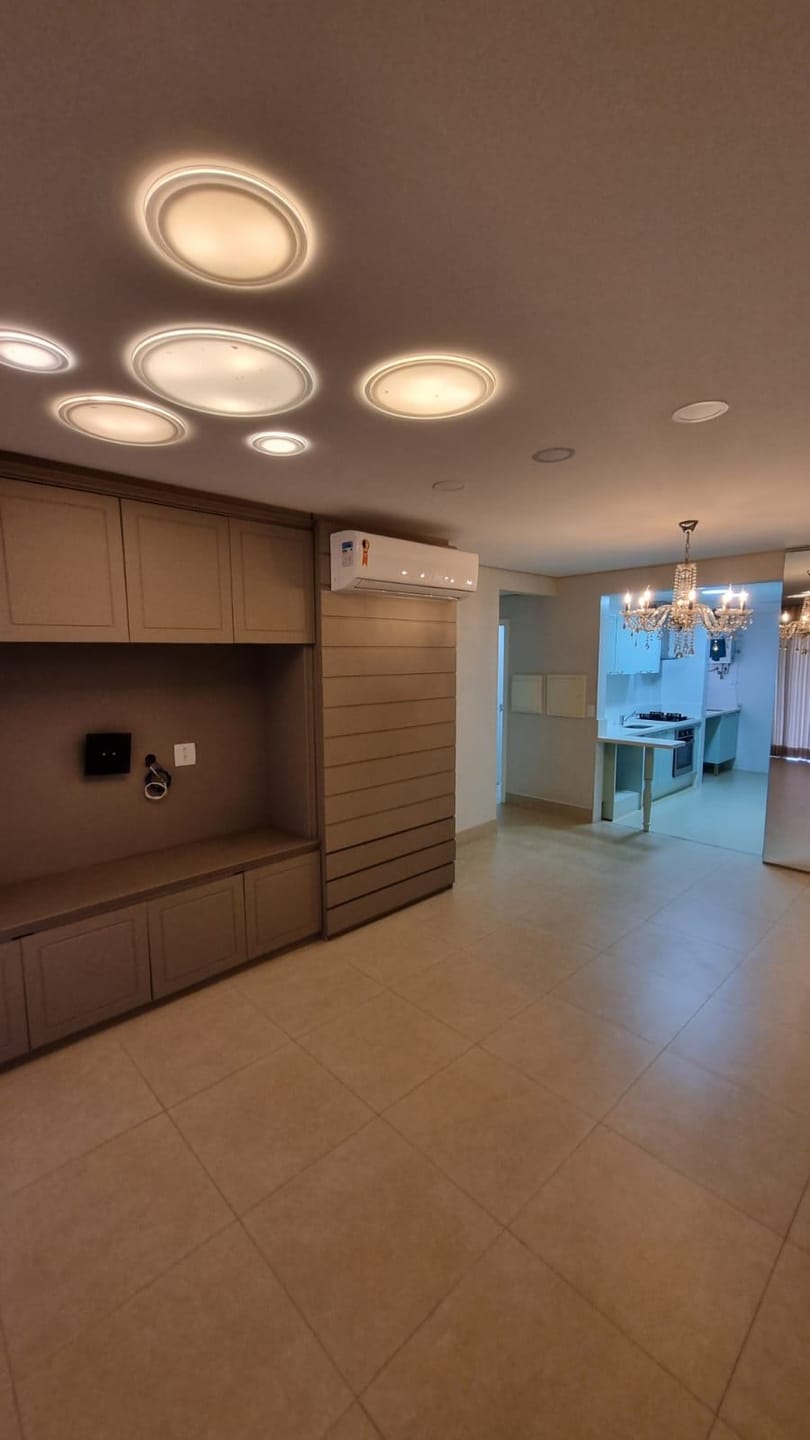 Apartamento à venda com 2 quartos, 92m² - Foto 3