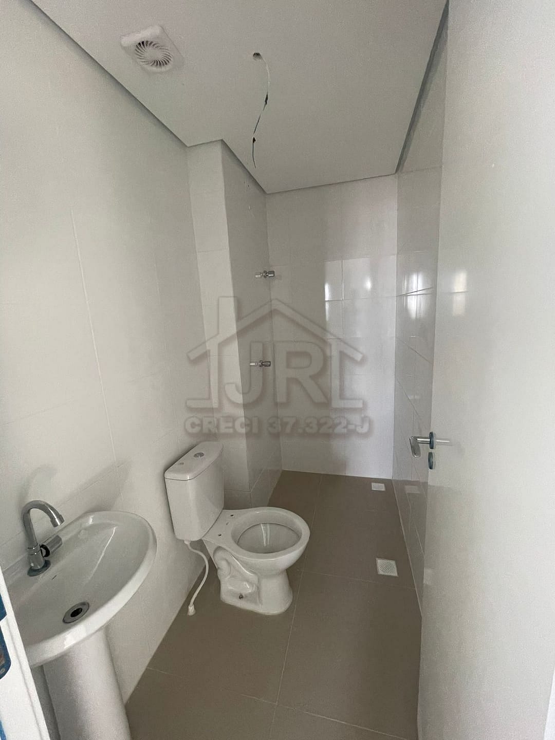Apartamento à venda com 3 quartos, 76m² - Foto 7