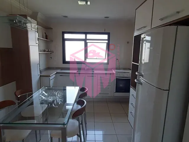 Apartamento 4 quartos e 4 banheiros, à venda, no bairro Vila Guiomar em Santo André