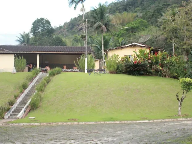 Apartamento 1 quarto e 2 banheiros, à venda, no bairro Praia da Tabatinga em Ubatuba