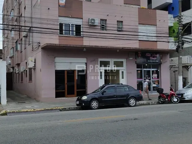 Apartamento 1 quarto e 1 banheiro, à venda, no bairro Centro em Pelotas