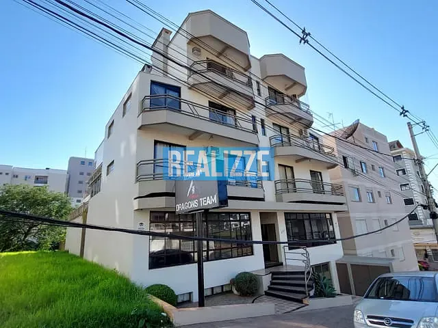 Apartamento 3 quartos e 1 banheiro, para alugar, no bairro Centro em Marau