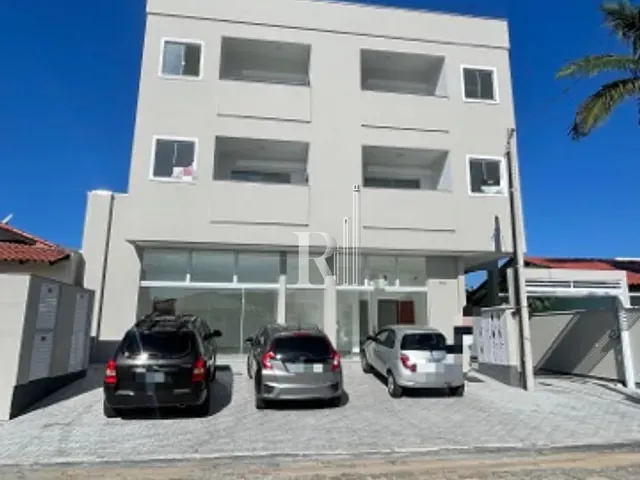 Apartamento 3 quartos e 1 banheiro, para alugar, no bairro Centro em Tijucas