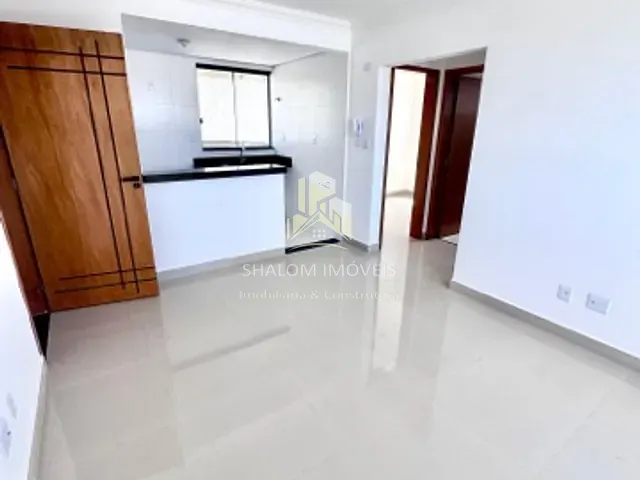 Apartamento 2 quartos e 1 banheiro, à venda, no bairro Copacabana em Belo Horizonte