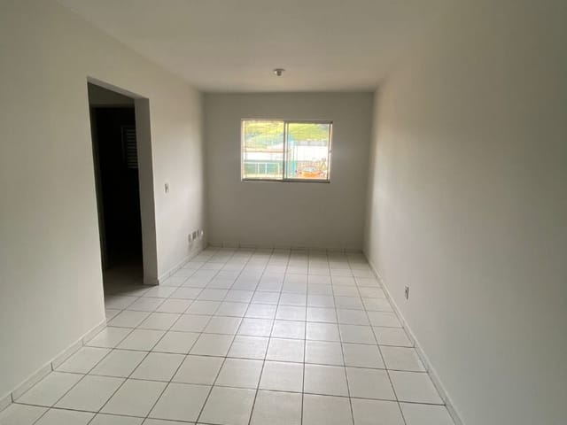 Apartamento 2 quartos e 1 banheiro, para alugar, no bairro Lavapés em Extrema