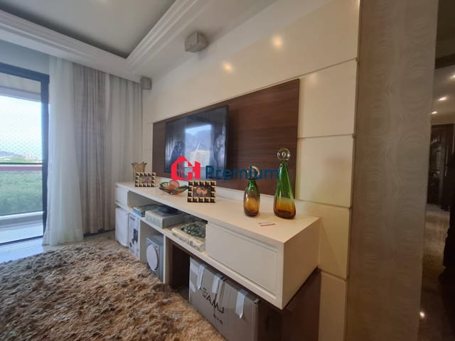 Apartamento 4 quartos e 2 banheiros, à venda, no bairro Barra da Tijuca em Rio de Janeiro