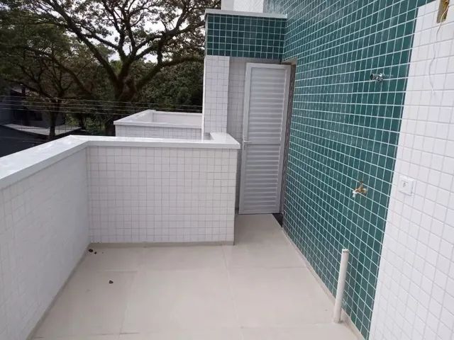 Apartamento 1 quarto e 1 banheiro, para alugar, no bairro Cristo Rei em Curitiba