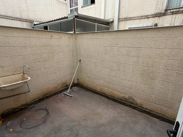 Apartamento 2 quartos e 1 banheiro, para alugar, no bairro Jardim Ana Eliza em Cambé