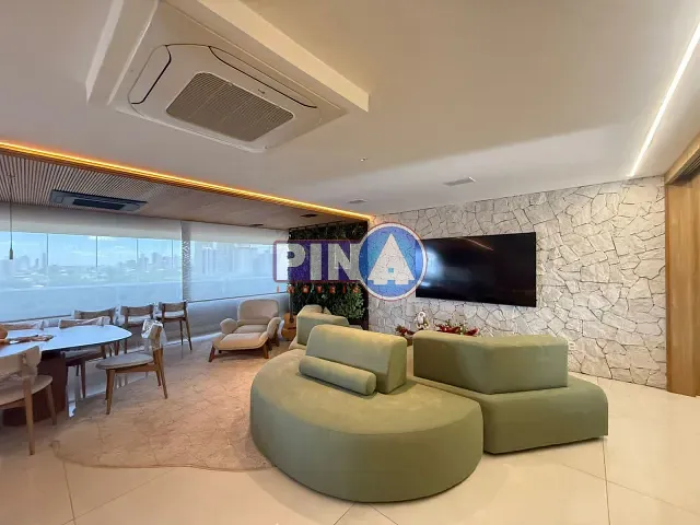 Apartamento com 245m² 3 quartos e 4 banheiros, à venda, no bairro Setor Marista em Goiânia