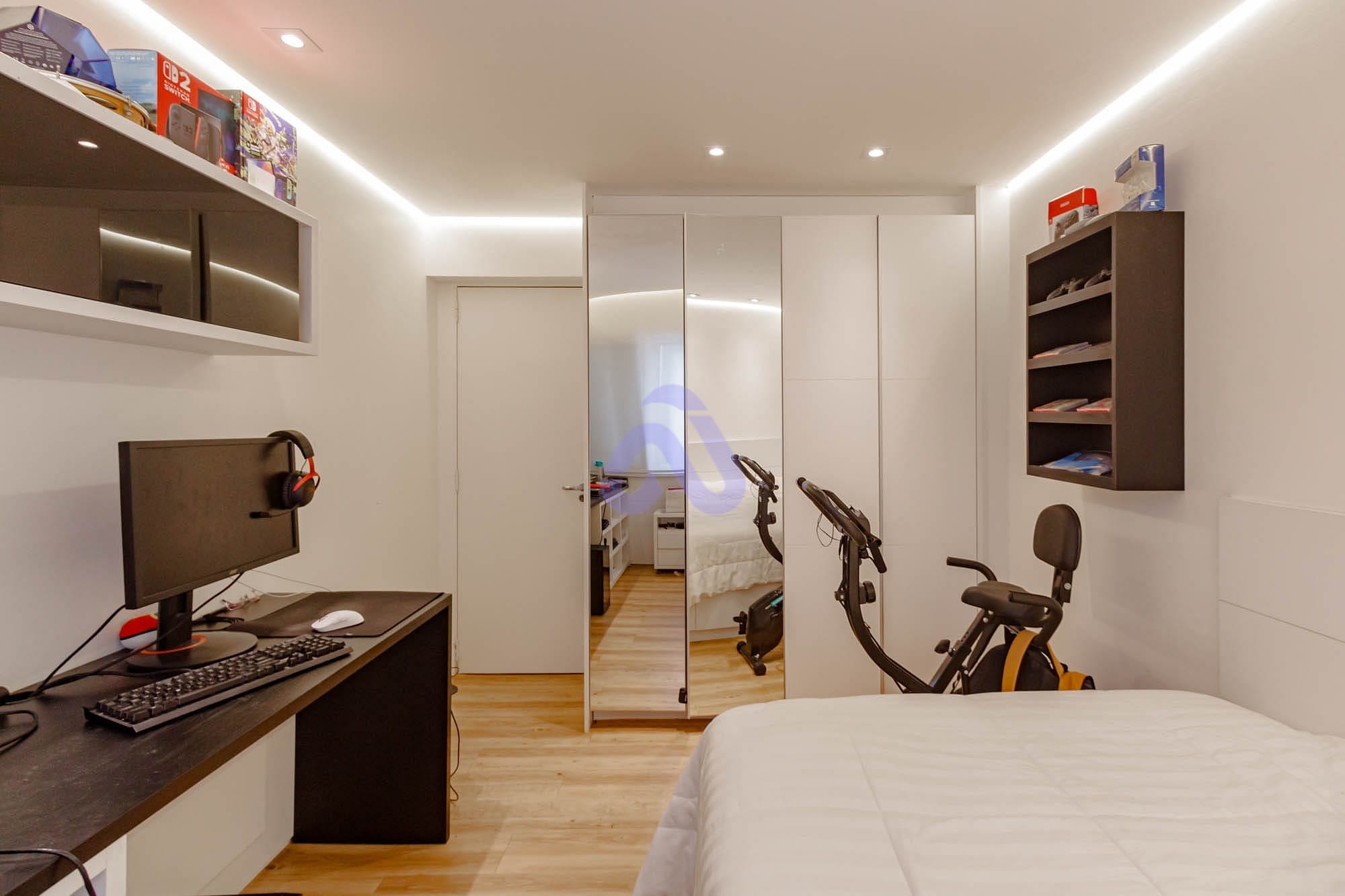 Apartamento à venda com 3 quartos, 105m² - Foto 11