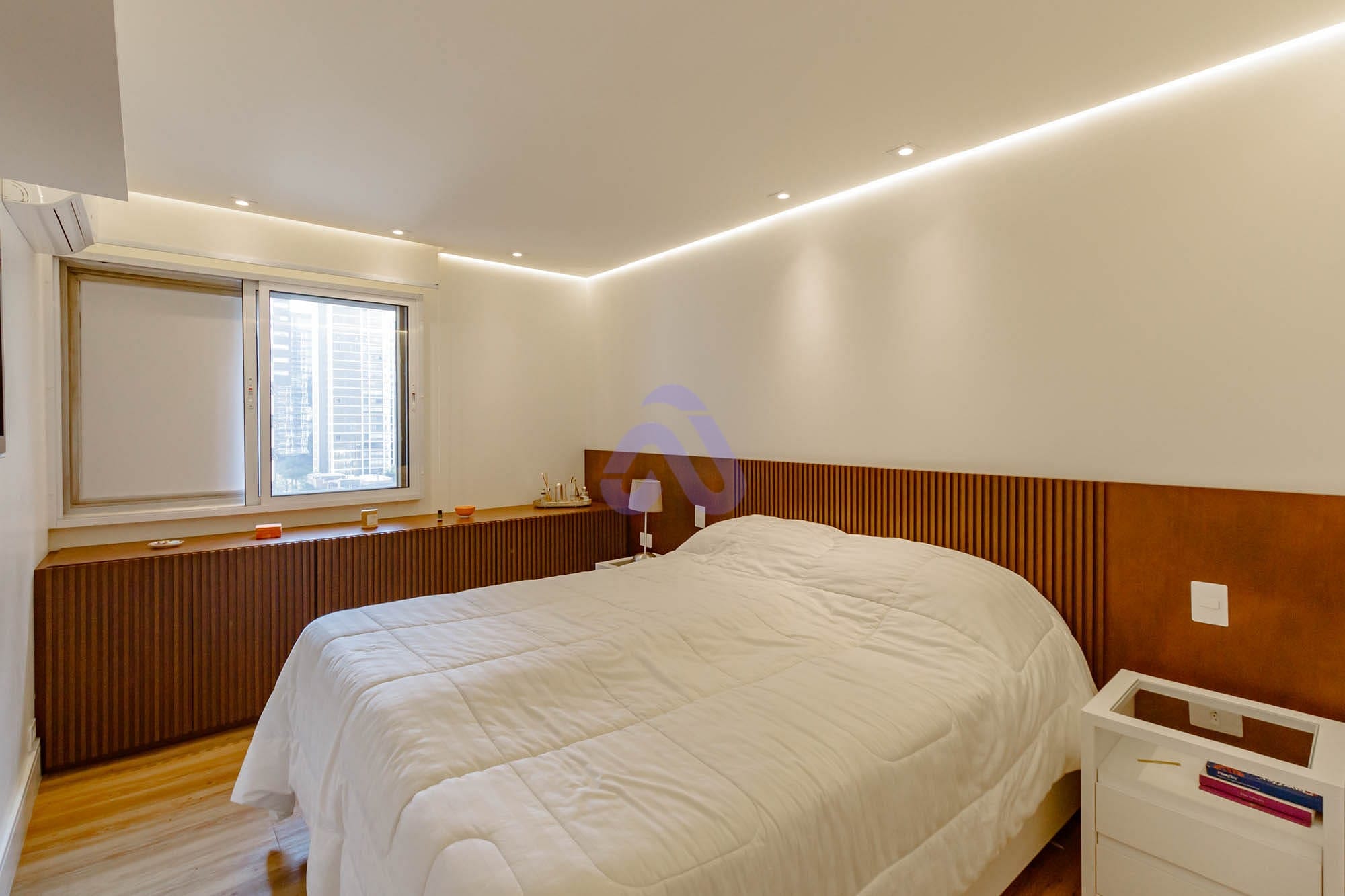 Apartamento à venda com 3 quartos, 105m² - Foto 15