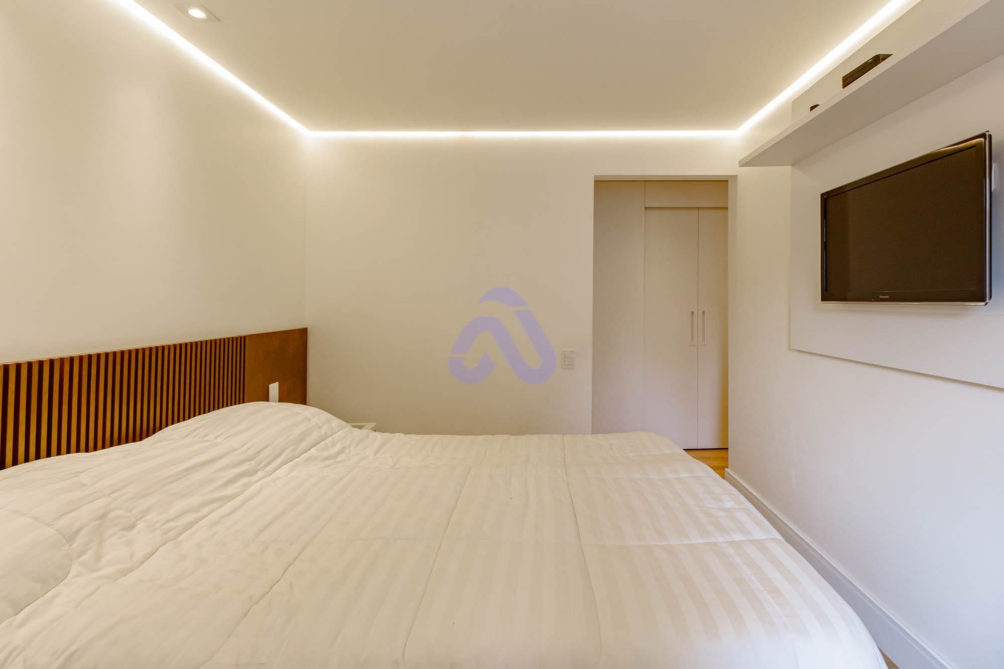Apartamento à venda com 3 quartos, 105m² - Foto 16