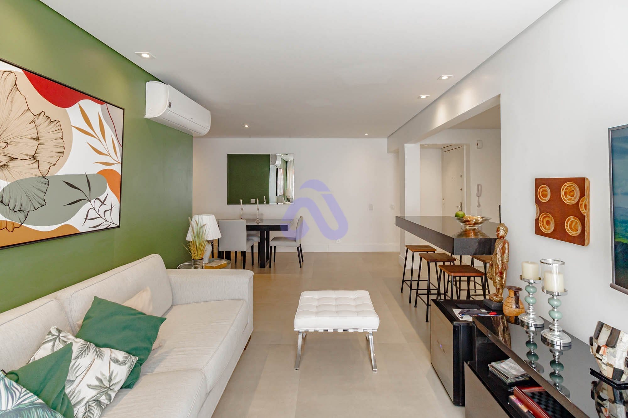 Apartamento à venda com 3 quartos, 105m² - Foto 4