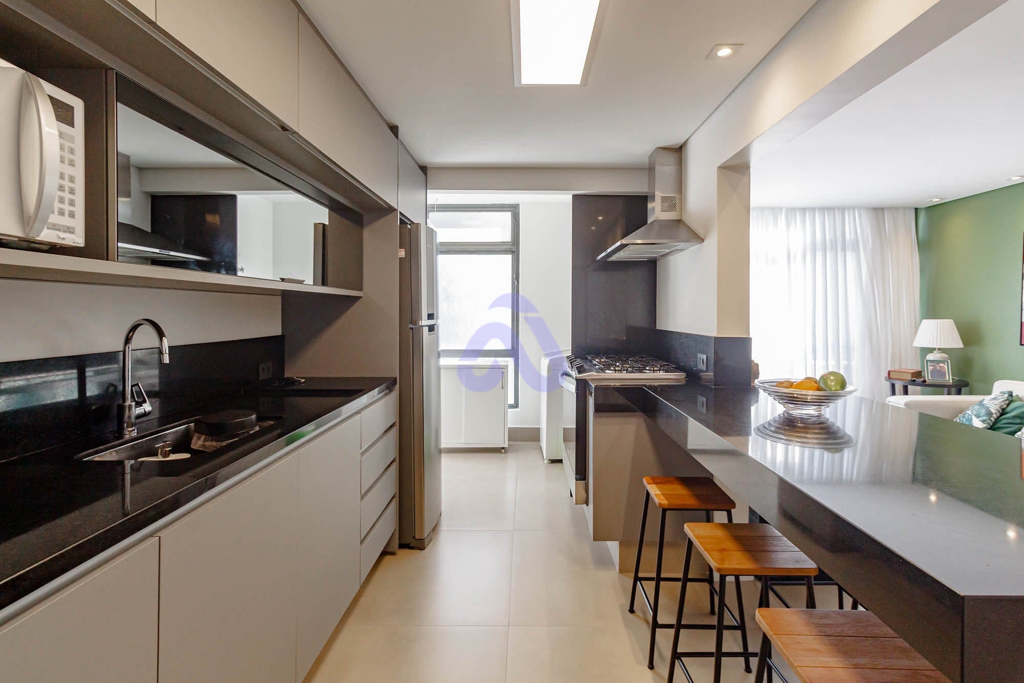 Apartamento à venda com 3 quartos, 105m² - Foto 5