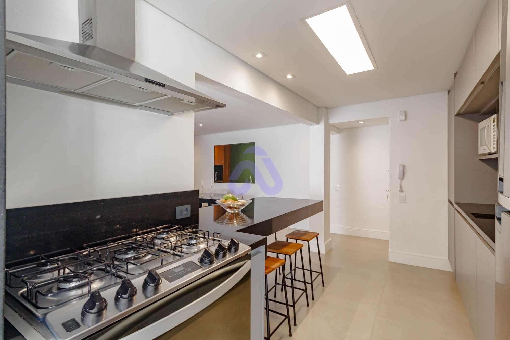 Apartamento à venda com 3 quartos, 105m² - Foto 6