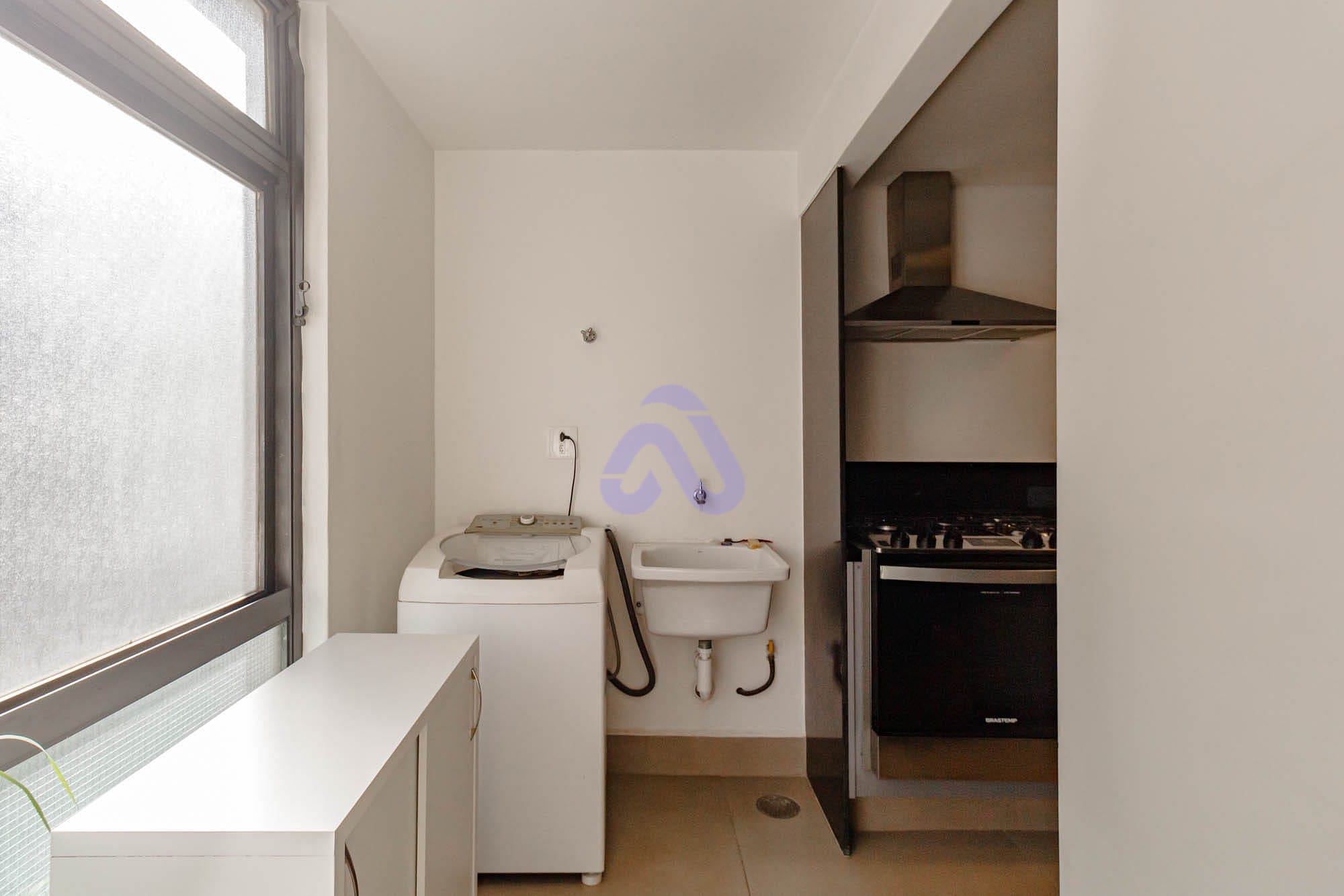 Apartamento à venda com 3 quartos, 105m² - Foto 7