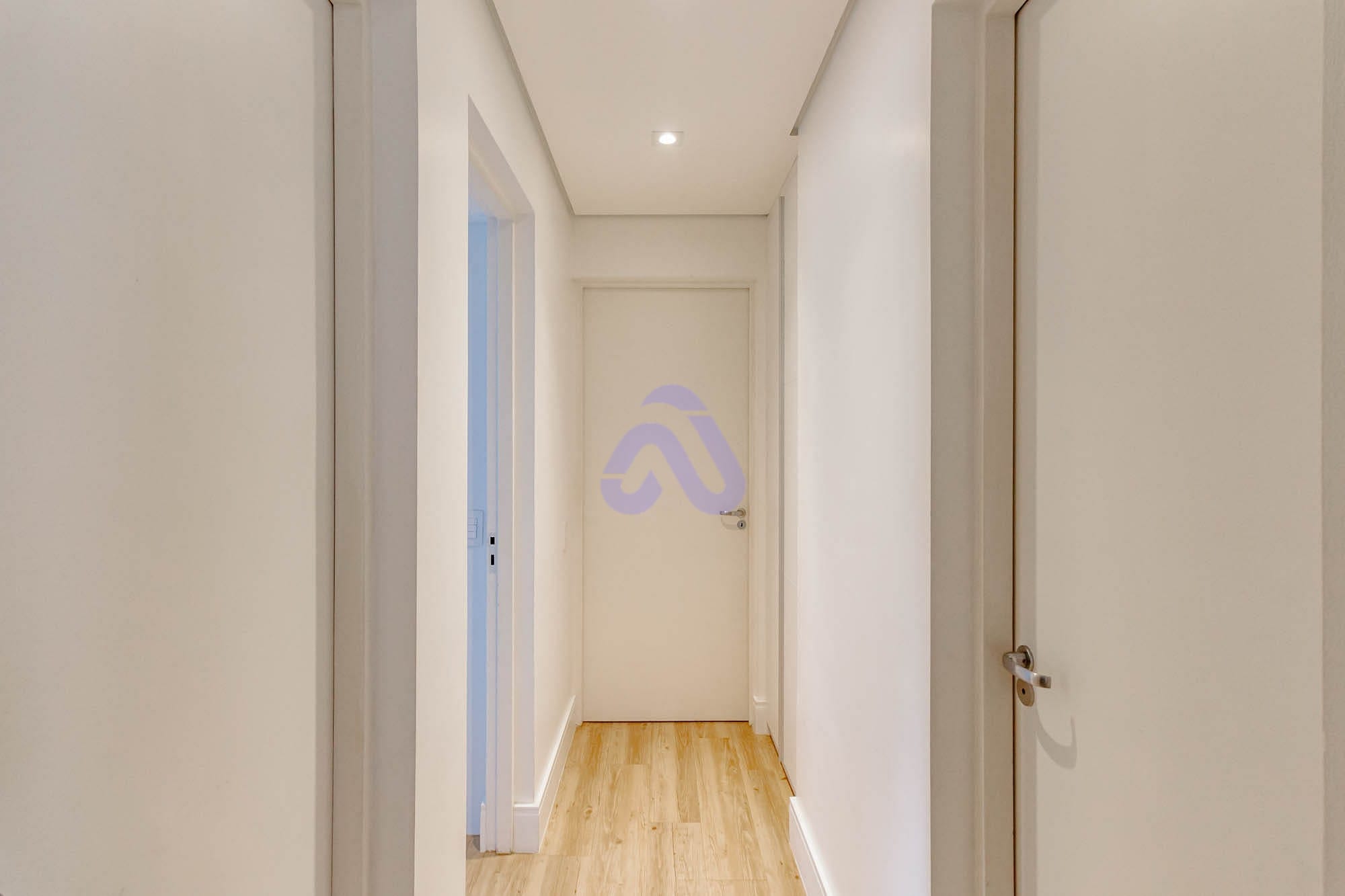 Apartamento à venda com 3 quartos, 105m² - Foto 8
