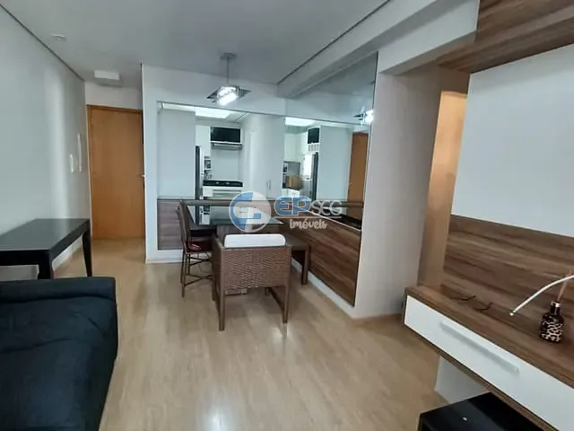 Apartamento 2 quartos e 2 banheiros, à venda, no bairro Centro em Londrina
