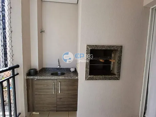 Apartamento 2 quartos e 2 banheiros, à venda, no bairro Centro em Londrina