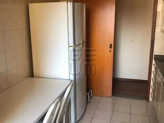 Apartamento com 151m² 3 quartos e 3 banheiros, à venda, no bairro Centro em Londrina