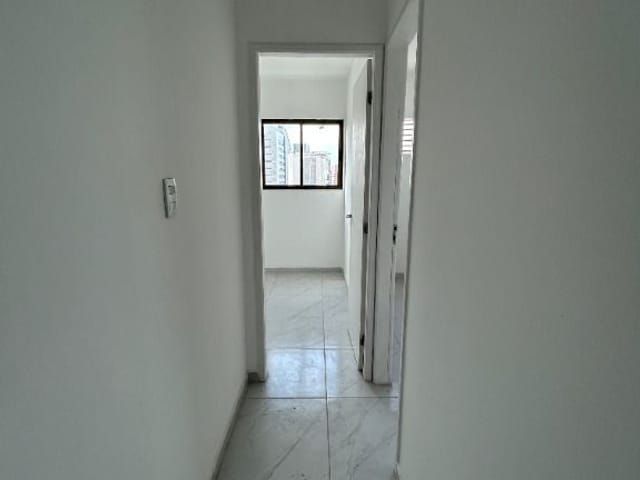 Apartamento com 94m² 3 quartos e 3 banheiros, para alugar, no bairro Boa Viagem em Recife