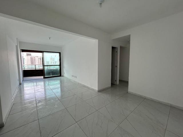 Apartamento com 94m² 3 quartos e 3 banheiros, para alugar, no bairro Boa Viagem em Recife