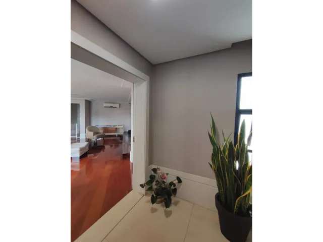 Apartamento 3 quartos e 3 banheiros, para alugar, no bairro Centro em Cambé