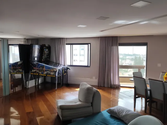 Apartamento 3 quartos e 3 banheiros, para alugar, no bairro Centro em Cambé