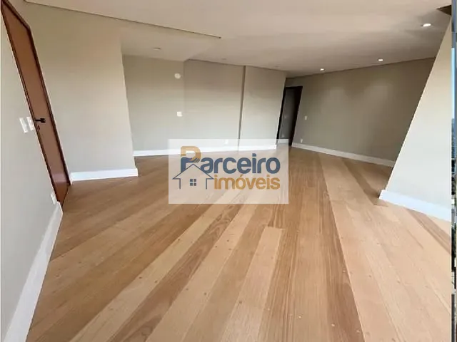 Apartamento com 140m² 3 quartos e 3 banheiros, à venda, no bairro Vila Clementino em São Paulo