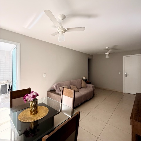 Apartamento com 2400m² 2 quartos e 2 banheiros, à venda, no bairro Braga em Cabo Frio
