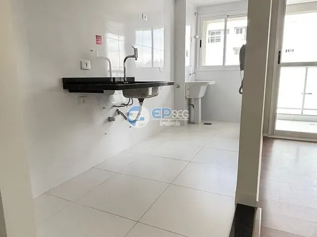Apartamento 3 quartos e 2 banheiros, à venda, no bairro Jardim Presidente em Londrina