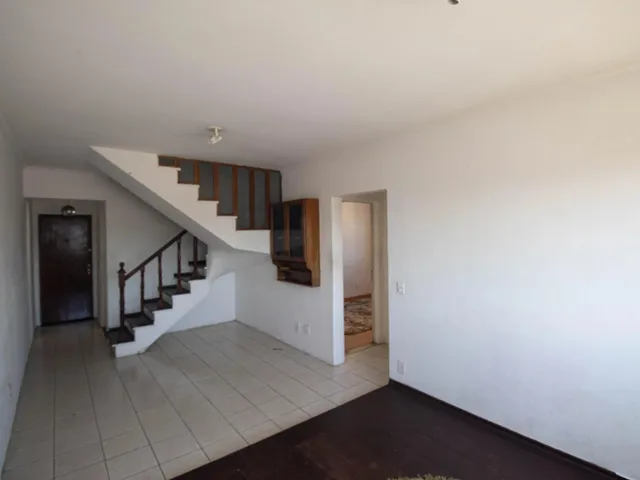 Apartamento 3 quartos e 2 banheiros, à venda ou para alugar, no bairro Vila Santa Terezinha (Zona Norte) em São Paulo