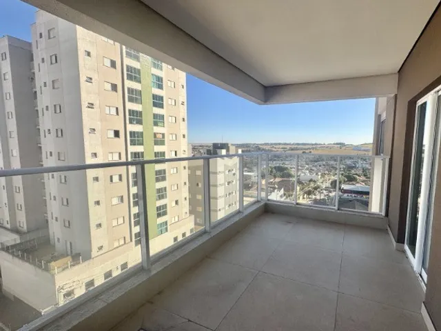 Apartamento 3 quartos e 2 banheiros, à venda, no bairro Centro em Cambé