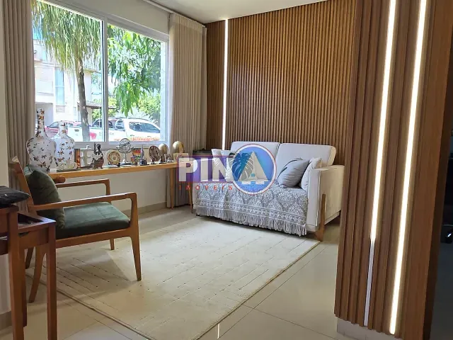 Casa com 434m² 5 quartos e 6 banheiros, à venda, no bairro Cidade Vera Cruz em Aparecida de Goiânia