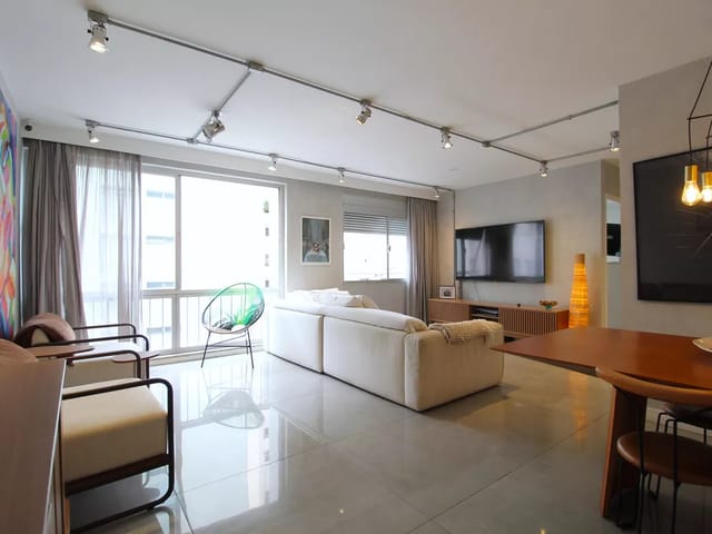 Foto do Apartamento - Apto 100m² reformado e iluminado no Itaim Bibi | Acharimóvel.net