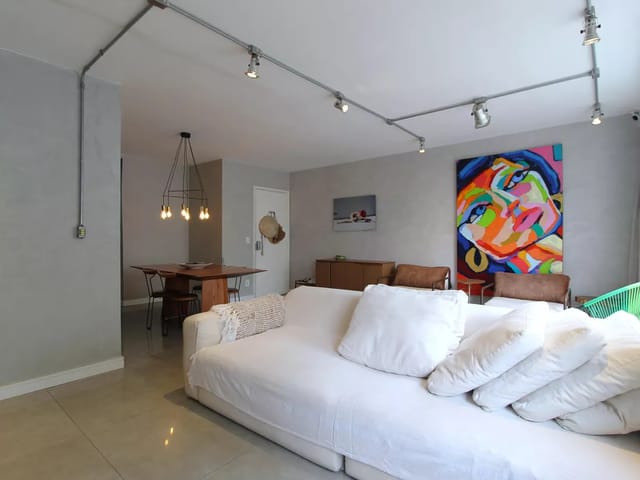 Foto do Apartamento - Apto 100m² reformado e iluminado no Itaim Bibi | Acharimóvel.net