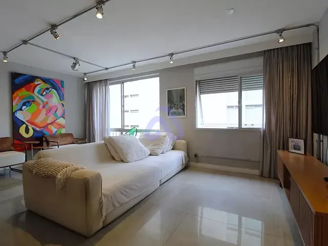 Apartamento 2 quartos e 2 banheiros, à venda, no bairro Itaim Bibi em São Paulo