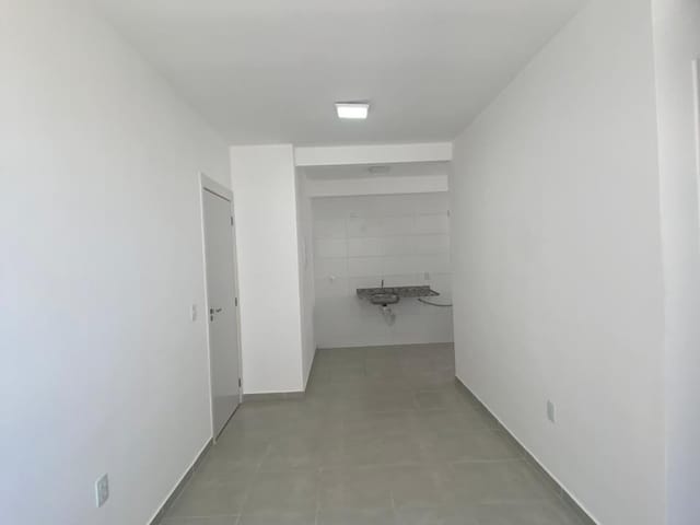 Apartamento 2 quartos e 1 banheiro, para alugar, no bairro Residencial Santa Adélia em Pouso Alegre