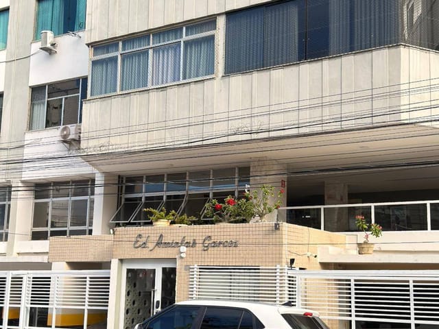 Apartamento 3 quartos e 3 banheiros, à venda, no bairro São José em Aracaju