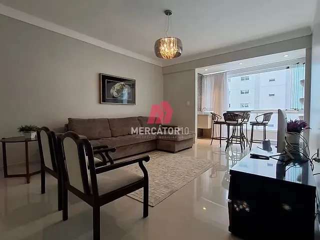 Apartamento 2 quartos e 2 banheiros, para alugar, no bairro Centro em Balneário Camboriú