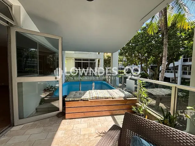 Apartamento com 215m² 4 quartos e 3 banheiros, à venda, no bairro Barra da Tijuca em Rio de Janeiro