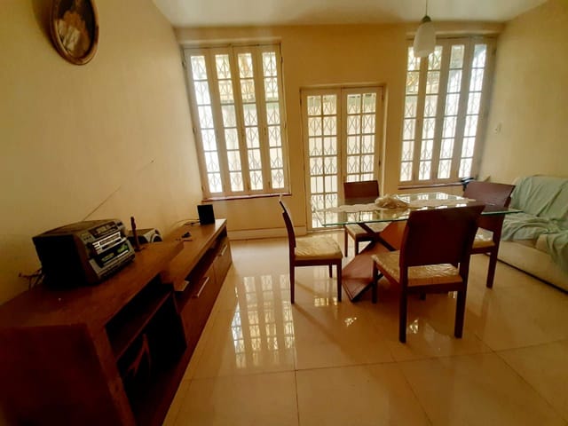 Apartamento com 199m² 3 quartos e 2 banheiros, à venda, no bairro Vila Valqueire em Rio de Janeiro