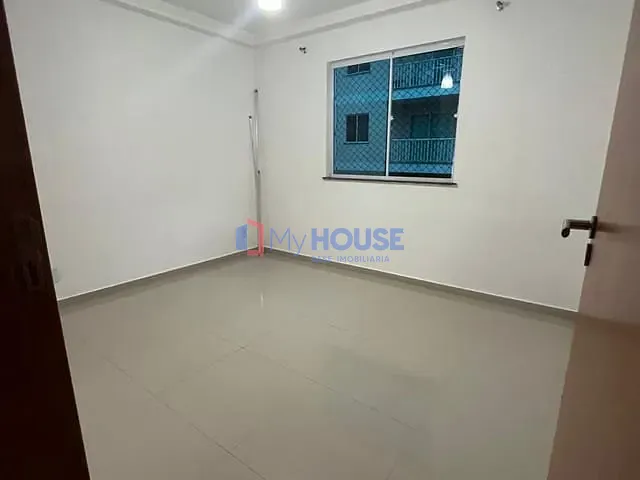 Apartamento 3 quartos e 2 banheiros, à venda, no bairro Nossa Senhora da Vitória em Ilhéus