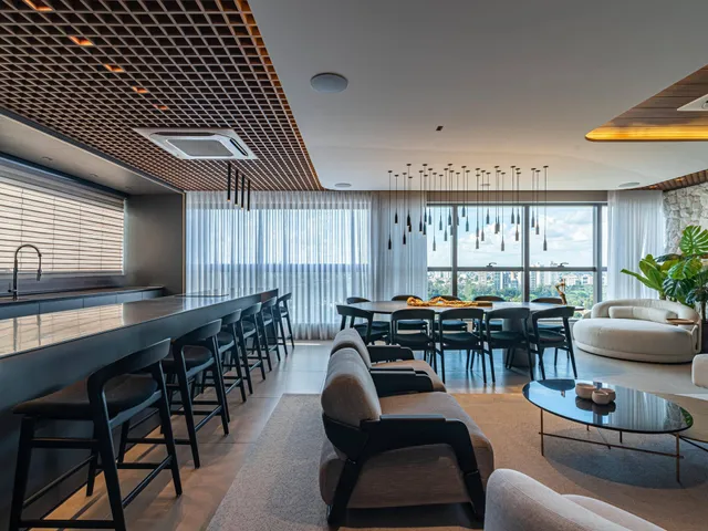 Apartamento com 441m² 3 quartos e 5 banheiros, à venda, no bairro Bela Suiça em Londrina